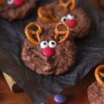 Schokoladige Rentier-Cookies | Rudolph auf dem Plätzchenteller | Rezept