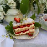 Ein Rezept für schnelle Mille Feuilles mit Erdbeeren