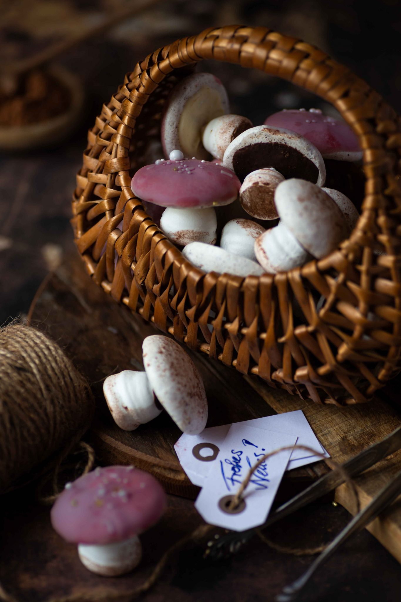 Baiser Pilze | Silvester Glückspilze zum Verschenken – La Crema Baiser Pilze | Silvester Glückspilze zum Verschenken – La Crema