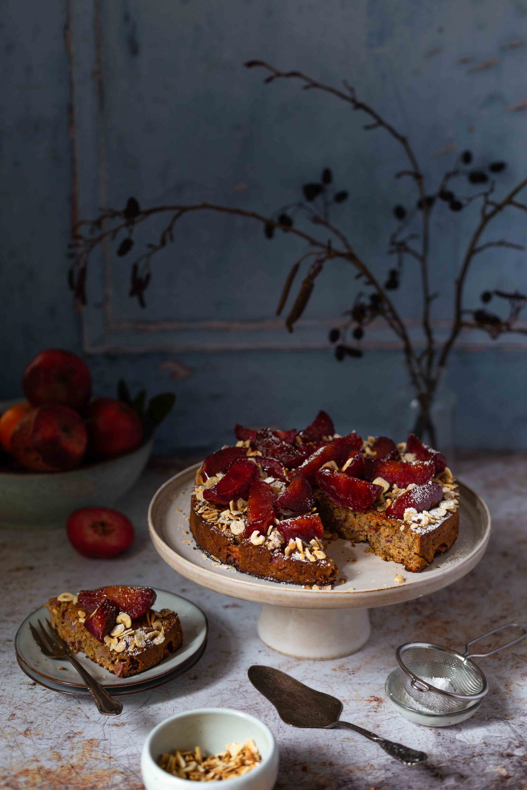 Veganer Apfelkuchen mit Haselnüssen | Glutenfrei – La Crema Veganer Apfelkuchen mit Haselnüssen | Glutenfrei – La Crema
