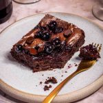 Cassis Brownies | Rezept